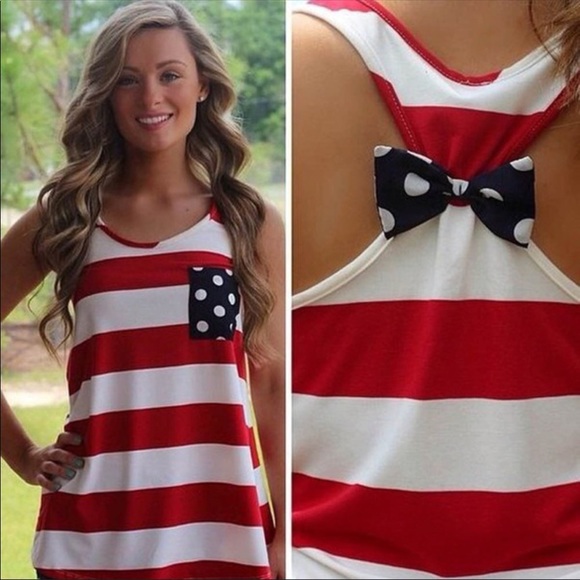 NWT 🚨 last one 🚨 size medium - Picture 2 of 3